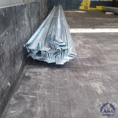 Уголок стальной равнополочный 100х100х14 мм С235 ГОСТ 8509-93 купить в Петропавловск-Камчатском